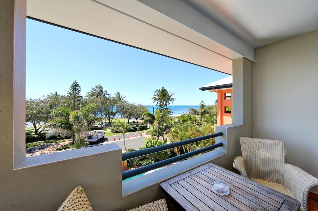 Kacy'S Bargara Beach Motel Extérieur photo