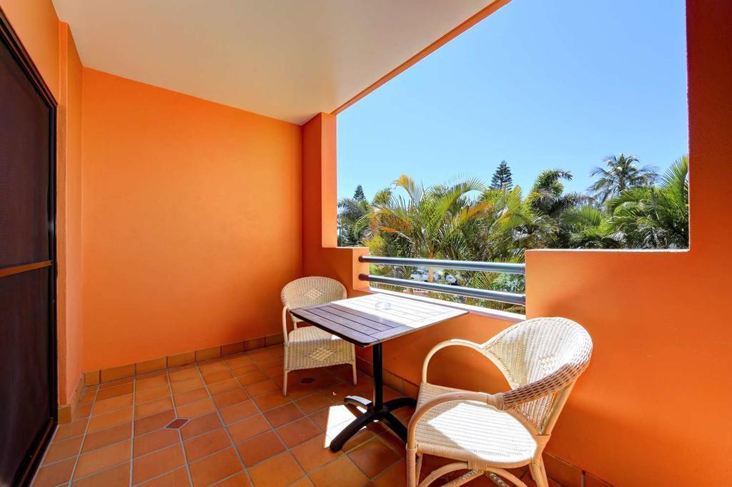Kacy'S Bargara Beach Motel Extérieur photo